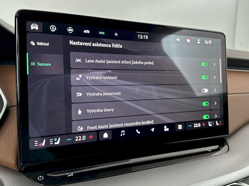 Škoda Octavia (2025) Combi 1.5TSI 110kW Exclusive S - fotka 15 z 35