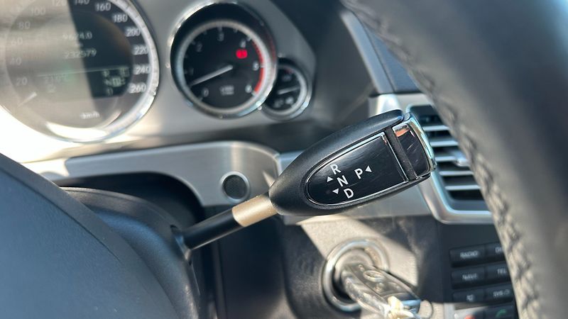 Mercedes-Benz Třídy E (2010) 350CDI 170kW *4M*Avantgarde* - fotka 14 z 24