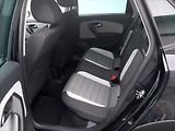 Volkswagen Polo 1,4 i 63kW Cross AutoKlima - náhled 13