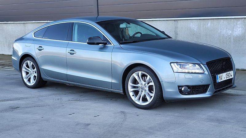 Audi A5 3,0 TDI QUATTRO 176 KW - fotka 9 z 24
