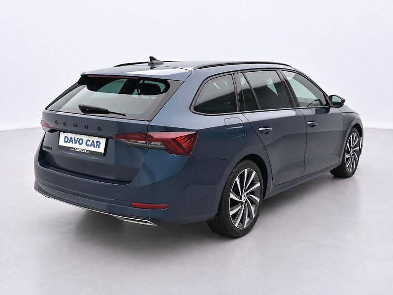 Škoda Octavia 2,0 TDI 110kW DSG Sportline CZ - fotka 7 z 36
