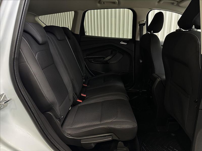 Ford Kuga 1.5EB 110kW TITANIUM 2XALU - fotka 30 z 36