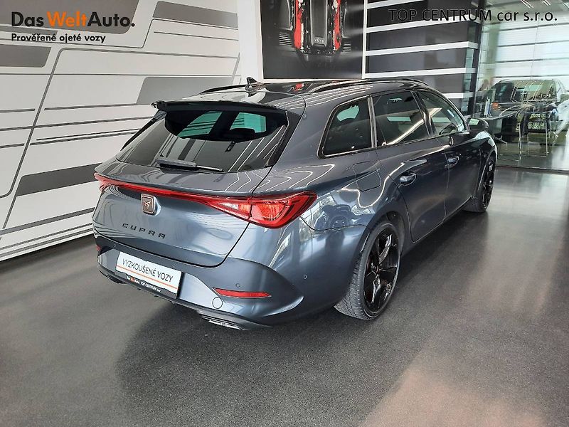 Cupra Leon (2023) SP 1.5 TSI (110kW/150k) DSG - fotka 2 z 35