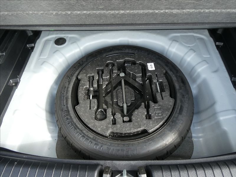 Kia Ceed 1,4 T-GDi 103kW EXCLUSIVE, ČR - fotka 20 z 42
