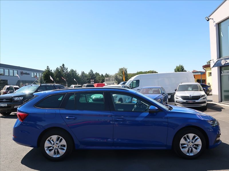 Škoda Octavia 2,0 TDi,110kW,DSG,Serv.k.,DPH - fotka 5 z 28