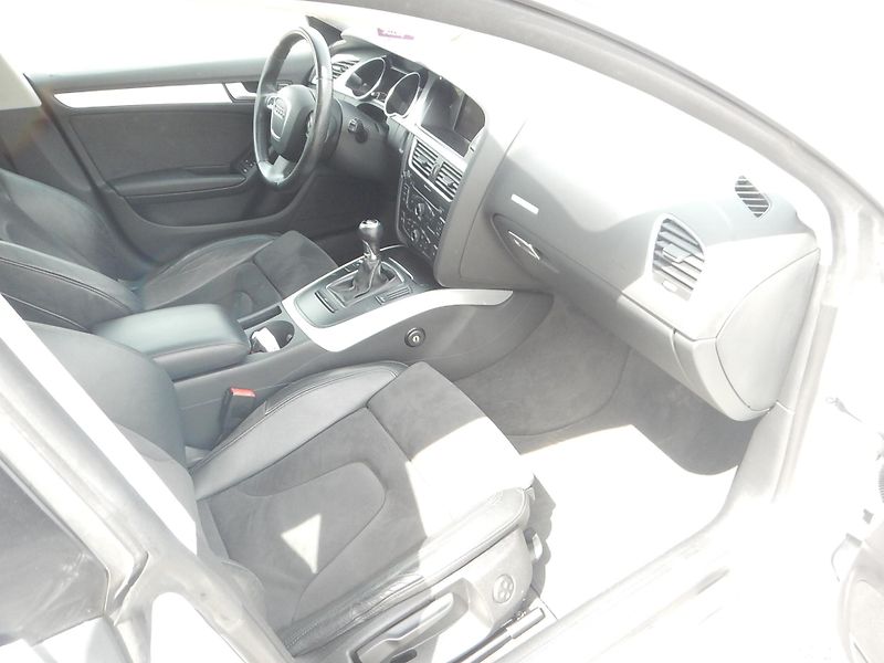 Audi A5 2.0 TDI, MANUÁL, DIGIKLIMA - fotka 13 z 29