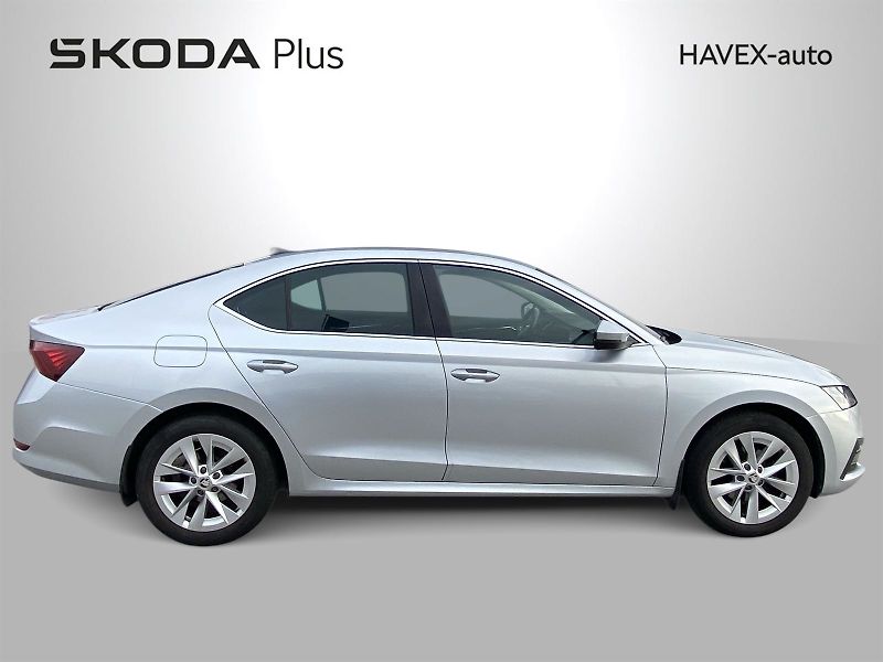 Škoda Octavia (2022) 1.5 TSI Style + - fotka 32 z 34