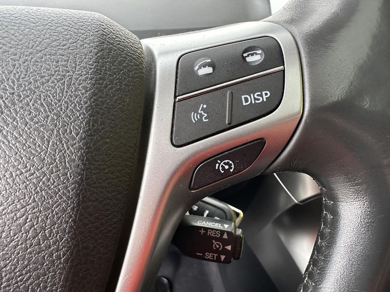 Toyota Verso (2015) 1.6D-4D/82kW * 1.Maj. TZ* PANO - fotka 14 z 35