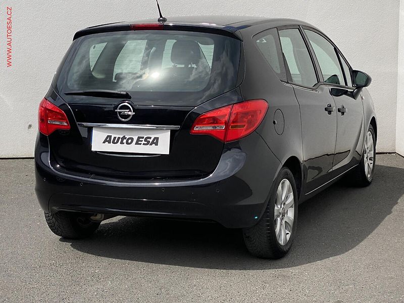 Opel Meriva (2017) 1.4 i, 2.maj,ČR, AC, tempo - fotka 4 z 15