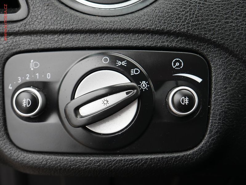 Ford Galaxy (2011) 2.0 TDCi, AC, temp - fotka 13 z 15
