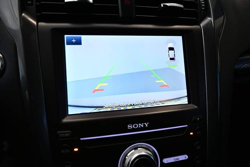Ford Mondeo (2022) 2.0 140 KW LED SONY TITANIUM 8 - fotka 18 z 33