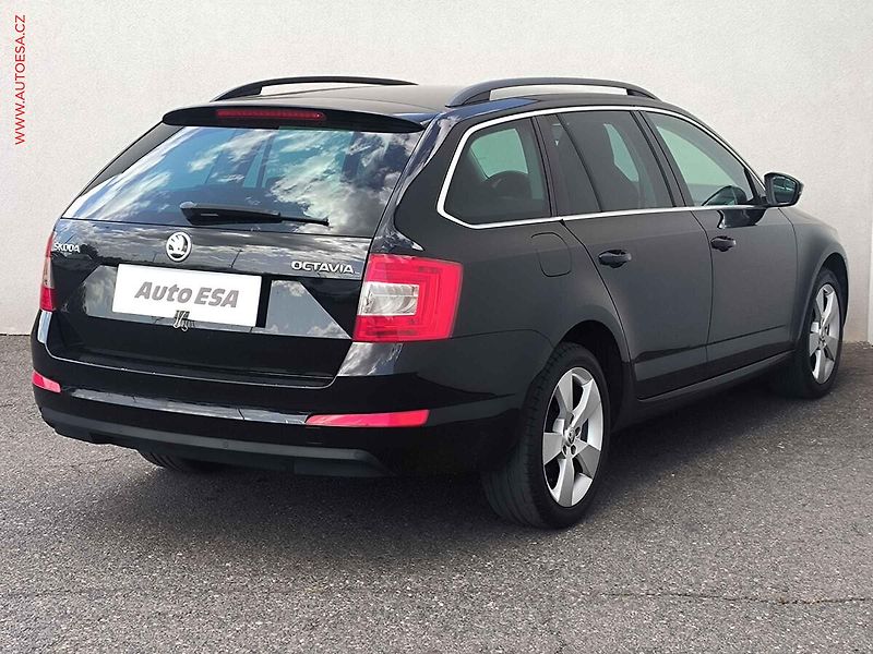 Škoda Octavia (2014) 2.0 TDi Sport, Elegance, TZ - fotka 4 z 20