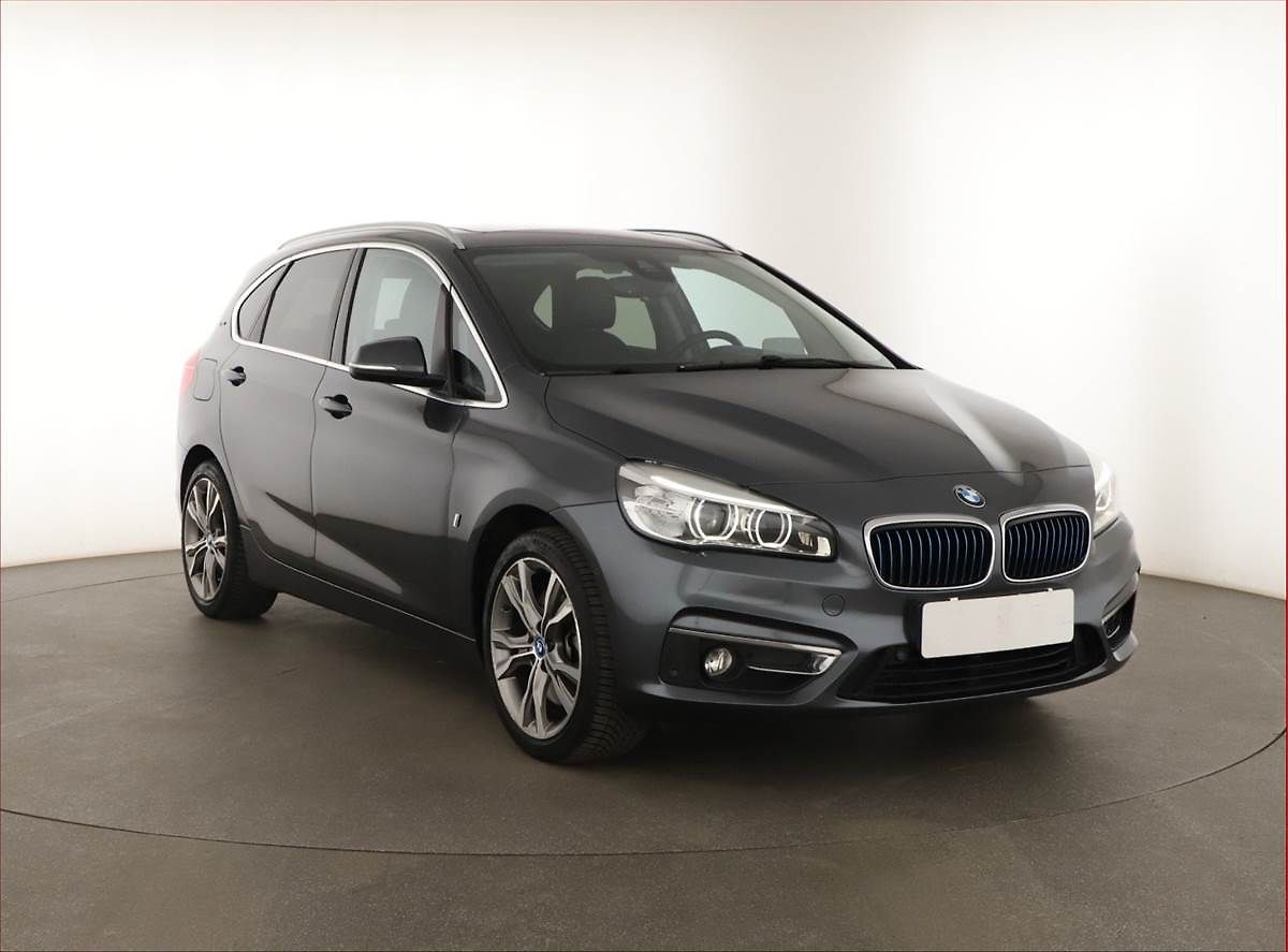 BMW Řada 2 225xe Active Tourer, 4X4