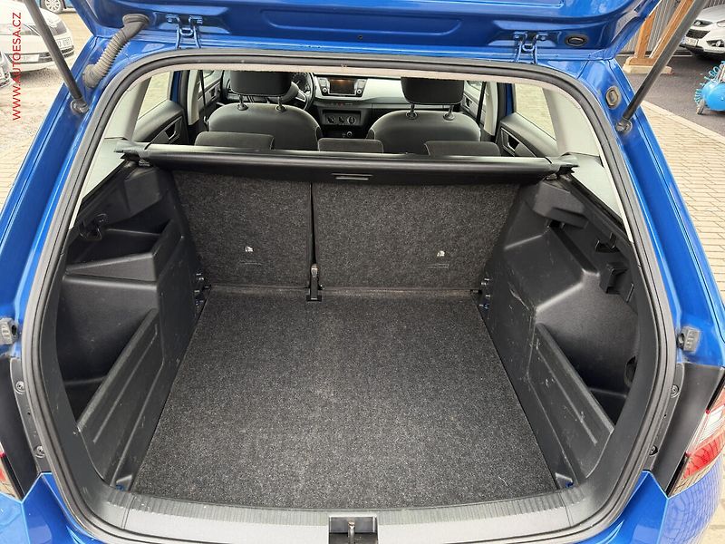 Škoda Fabia (2018) 1.0TSi, 2.maj,ČR, AC, tažné - fotka 7 z 18