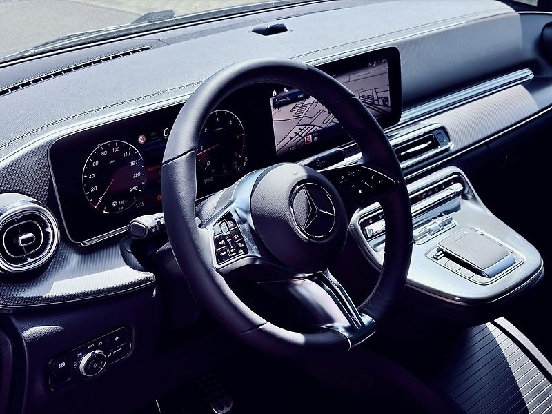 Mercedes-Benz Třídy V (2026) 300d EXCLUSIVE AMG 4M L AIR - fotka 22 z 36