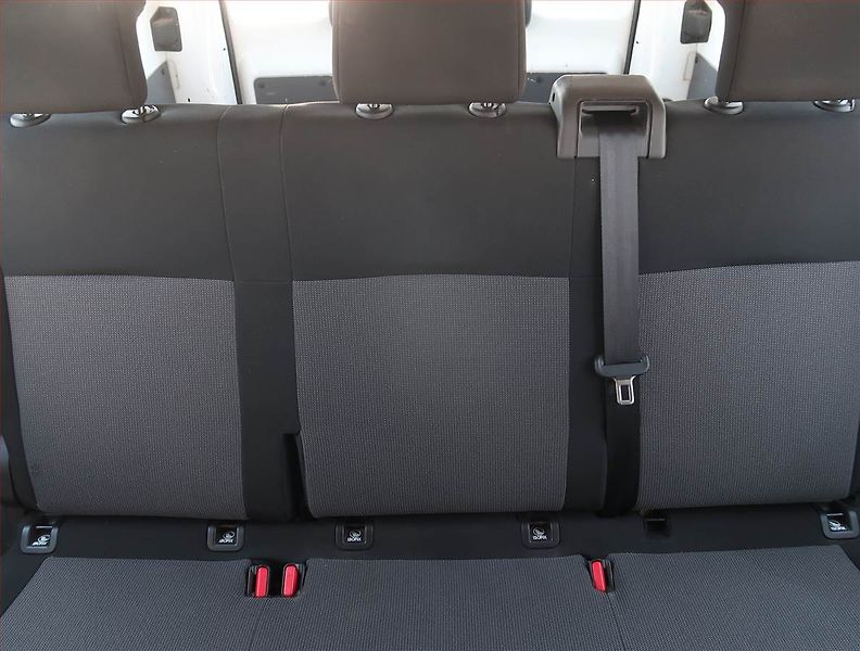 Citroën Jumpy (2019) 2.0 BlueHDi, Bus, 6Míst, ČR - fotka 10 z 16