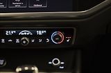 Audi Q3 1,5 35 TFSI S-LINE NAVI VÝHŘEV - náhled 25