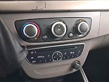 Renault Mégane (2011) 1.6 16V, po STK, Klima - náhled 15