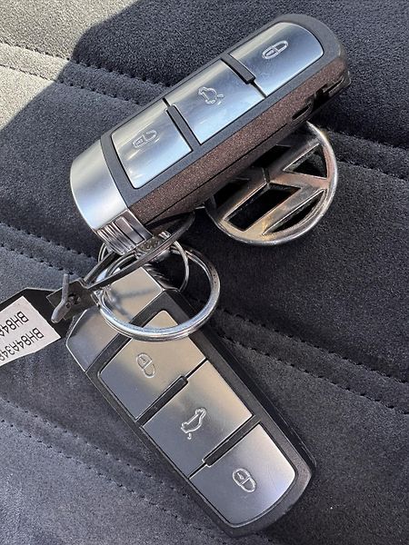 Volkswagen CC 2.0 TDi, 125 kW,1.Majitel,ČR - fotka 19 z 19