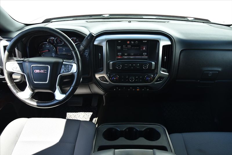 GMC Sierra Z71 4.3 V6 212kW 4x4 TAŽNÉ - fotka 13 z 25