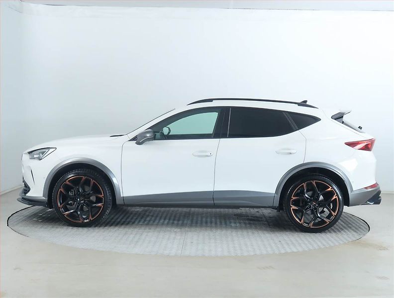 Cupra Formentor (2022) 1.5 TSI - fotka 3 z 18