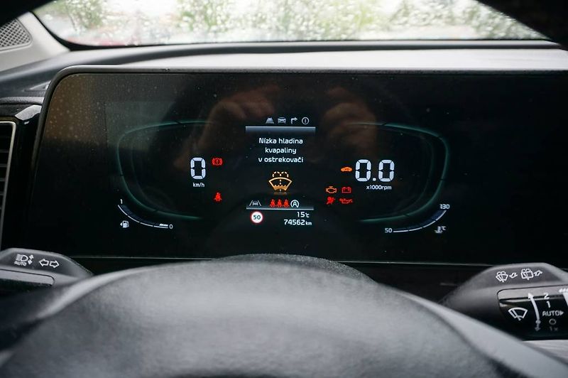 Kia Sportage (2022) 1,6 1,Majitel - fotka 21 z 39