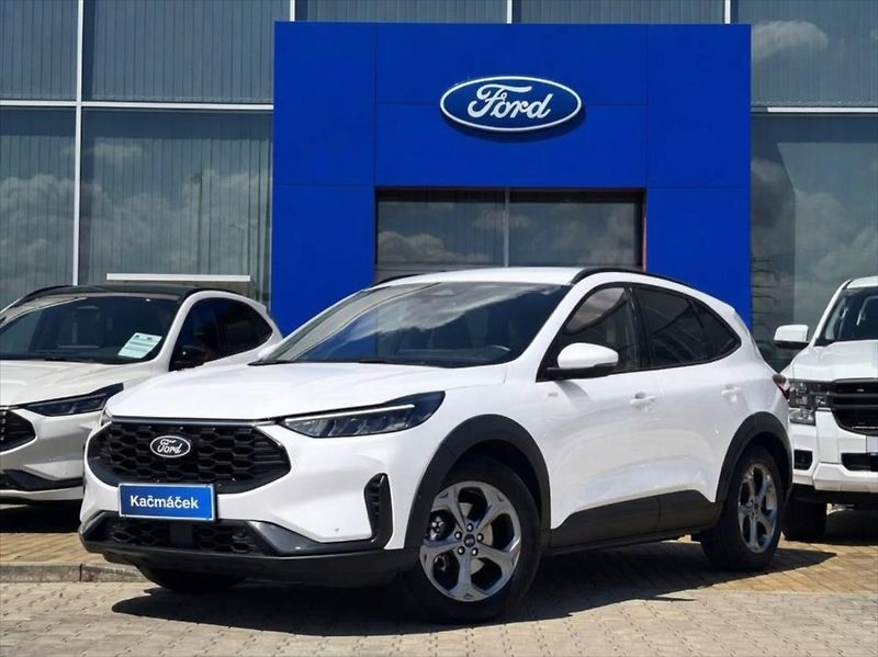 Ford Kuga 2,5 HEV 132kW Titanium - fotka 1 z 1
