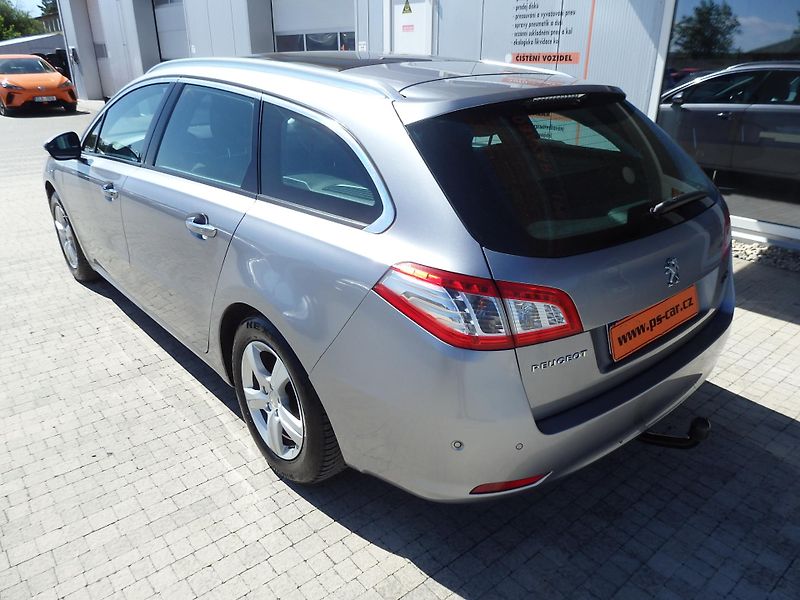 Peugeot 508 2.0 HDI 110 kW PANORAMA, NAVI - fotka 5 z 16