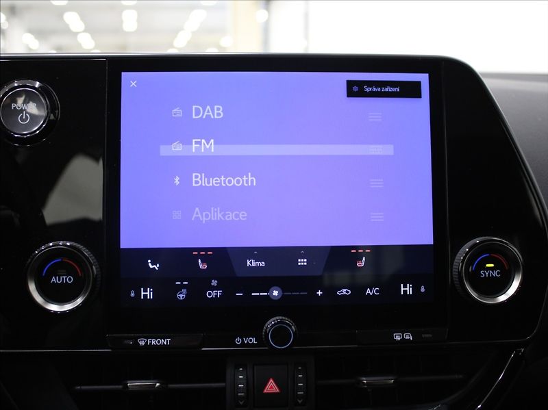 Lexus NX 350h 2,5 Hybrid Comfort TOP 29tkm. - fotka 11 z 24