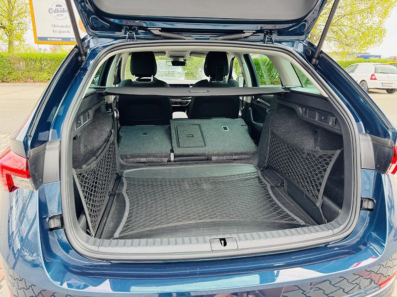 Škoda Octavia (2023) Style Plus, e-TEC DSG, záruka  - fotka 20 z 27