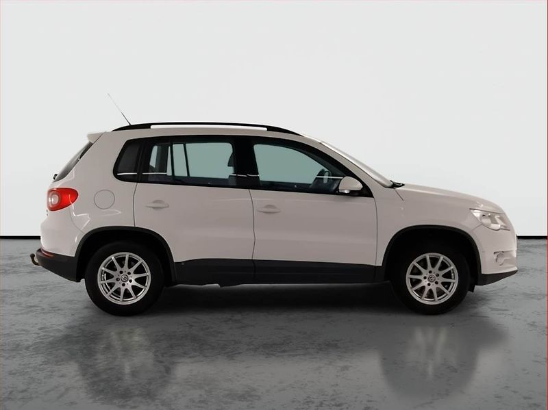 Volkswagen Tiguan (2011) 1.4 TSI, Serv.kniha - fotka 6 z 17