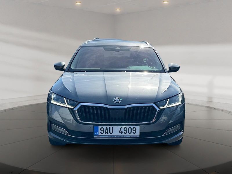 Škoda Octavia (2023) STYLE 1.5E-TEC 110kW DSG TAŽNÉ - fotka 2 z 11