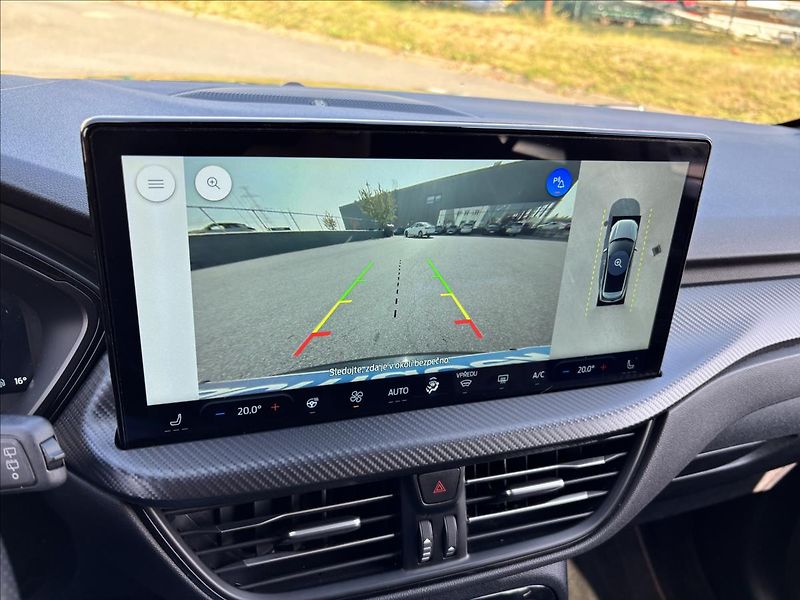 Ford Kuga 2,5 HEV 138kW ST-Line X AWD - fotka 30 z 46