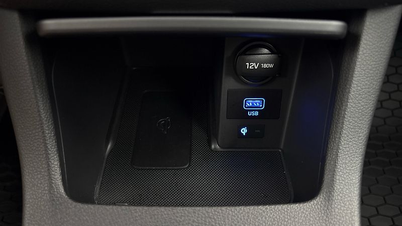 Hyundai i30 1.5 T-GDI Style Kombi - fotka 21 z 29