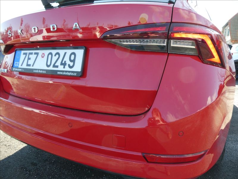 Škoda Octavia 2,0 TDI 110kW DSG Ambition,DPH - fotka 11 z 39