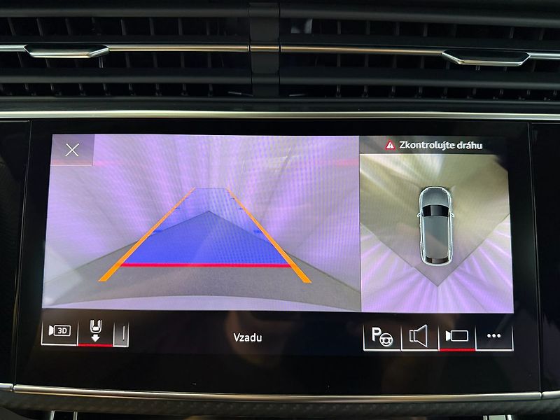 Audi Q8 60TFSI e QUATTRO, MASÁŽE, B&O - fotka 15 z 31