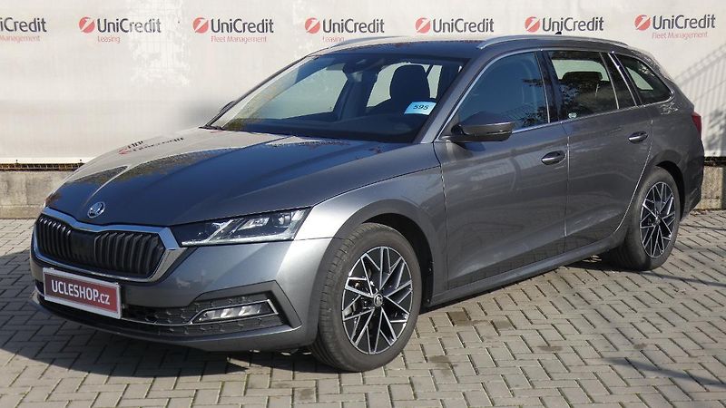 Škoda Octavia Combi 2,0 TDI Style 4x4 DSG 11 - fotografie inzerátu