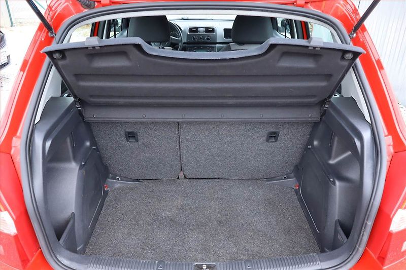 Škoda Fabia (2010) 1.2 TSI, Serv.kniha - fotka 14 z 15