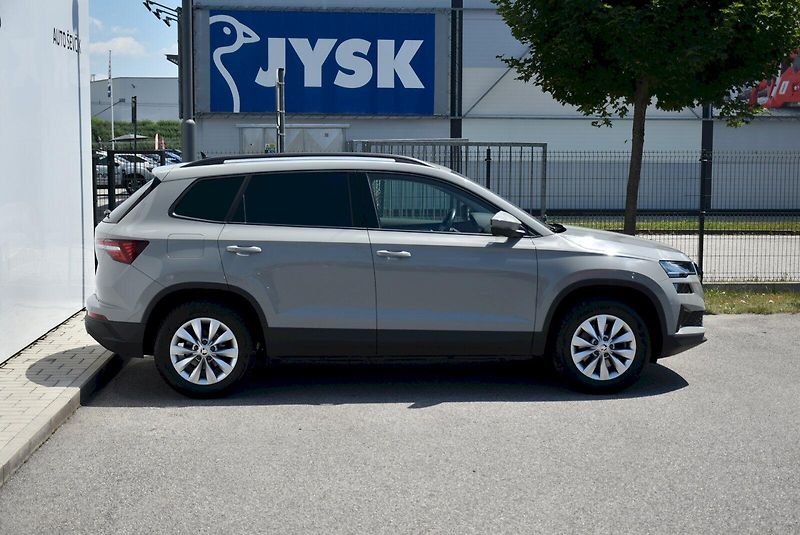 Škoda Karoq (2024) Selection 1.5 TSI DSG - fotka 12 z 33