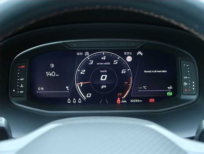 Cupra Ateca (2024) 2.0 TSI - fotka 11 z 20