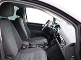 Volkswagen Touran 2,0 TDI 110kW Highline DSG DPH - náhled 12