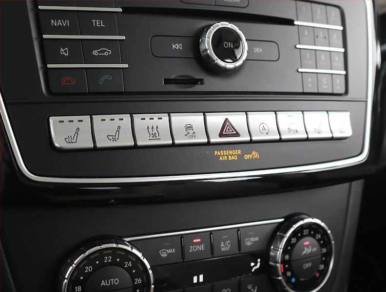 Mercedes-Benz GLS (2016) 500 4MATIC - fotka 22 z 29