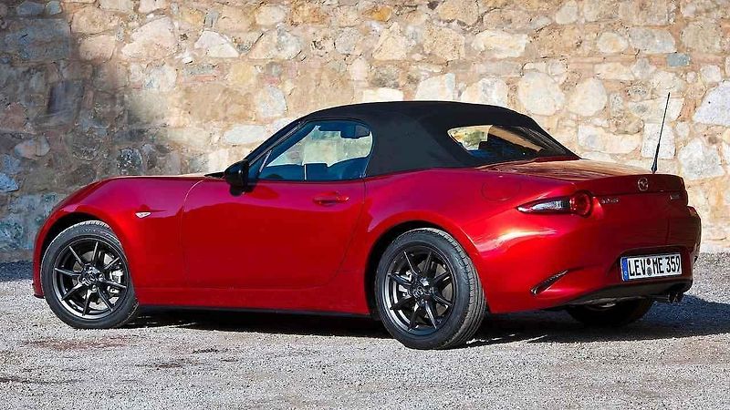 Mazda MX-5.