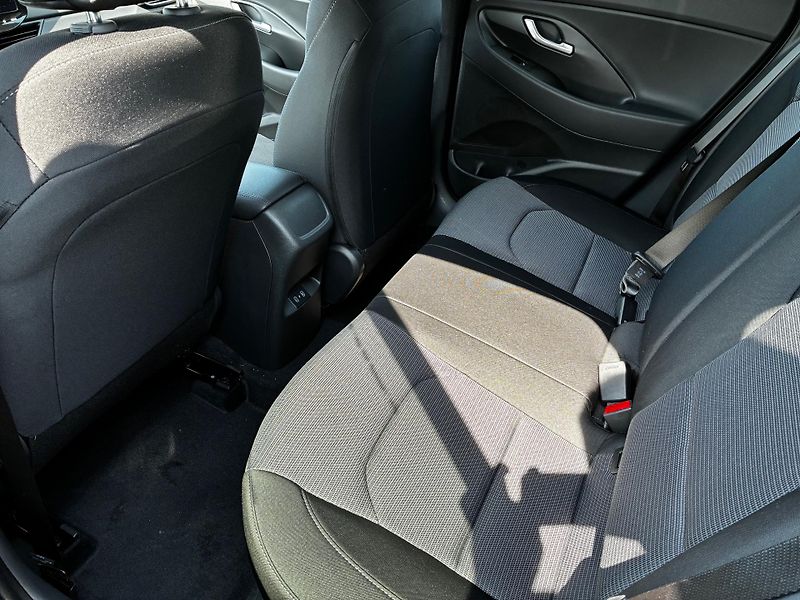 Hyundai i30 (2026) WG 1,6 T-GDI DCT GO CZECH   - fotka 8 z 9