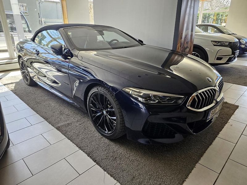 BMW Řada 8 840i xD cabrio 1.maj, CZ - fotka 7 z 26