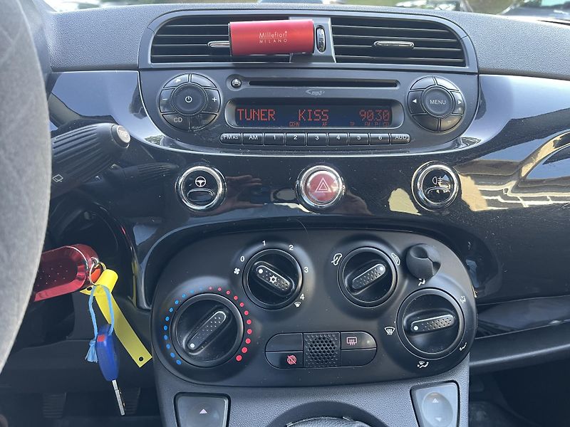 Fiat 500 (2011) 1,3 JTd 70 Kw - fotka 12 z 14