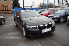 BMW Řada 5 (2021) 530e Xdrive, ČR, 1.Maj.S.Kn. - fotografie inzerátu