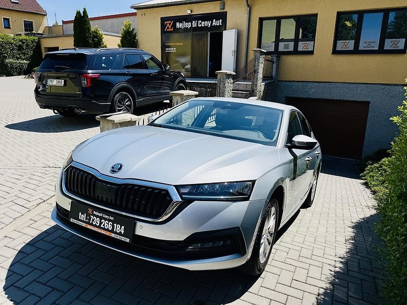 Škoda Octavia (2023) 1,5TSi 96kW DSG G-TEC Koup.ČR - fotka 11 z 15