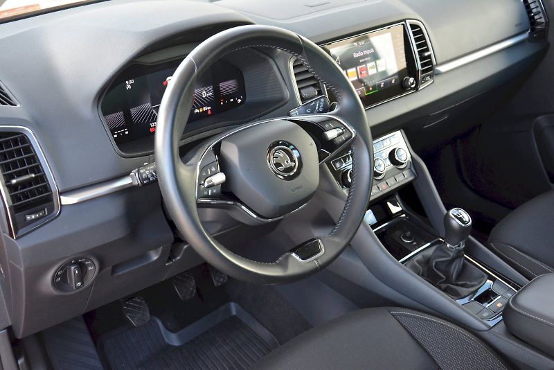 Škoda Karoq (2024) 1.5 TSI 110 kW Ambition PLUS - fotka 14 z 21