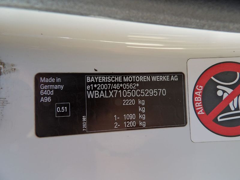 BMW Řada 6 640d 230kW Coupe LED Navi ČR - fotka 28 z 29